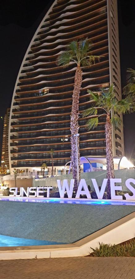 Sunny Morning Of Costa Blanca - Sunset Waves Benidorm Exterior foto